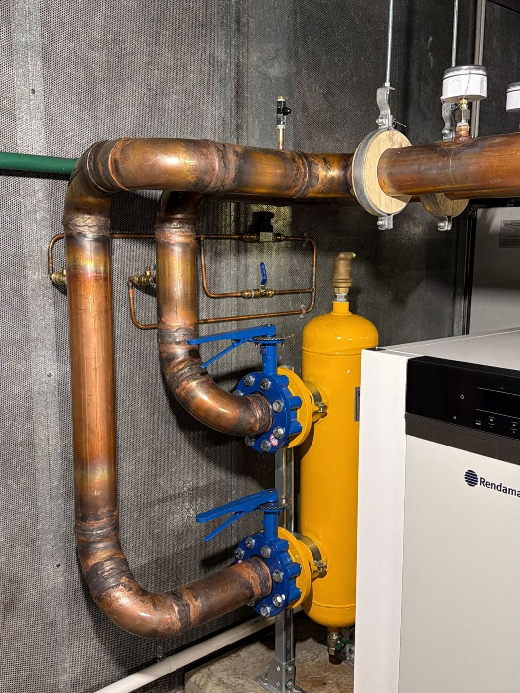 New copper manifold